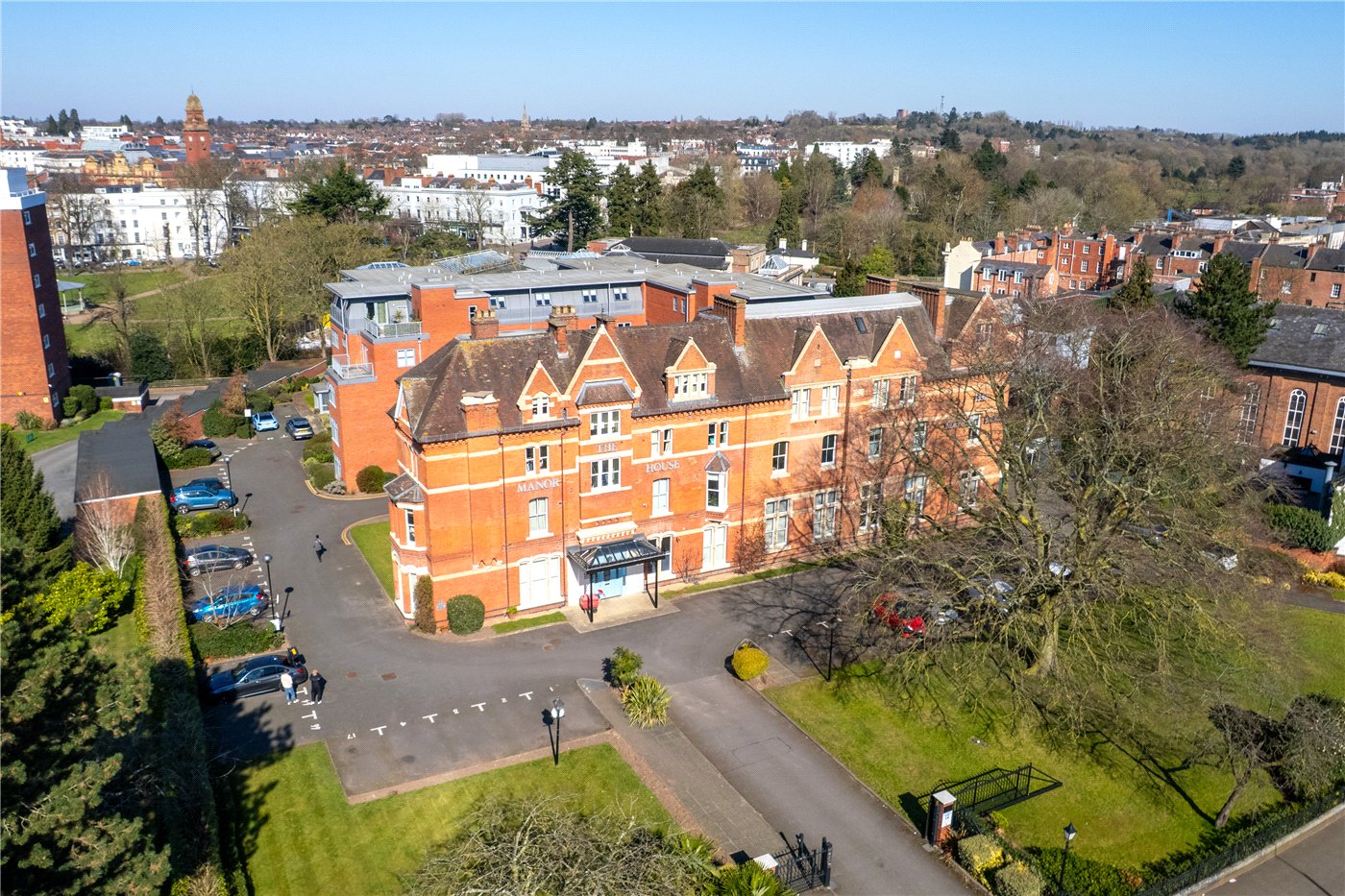 Manor House Front